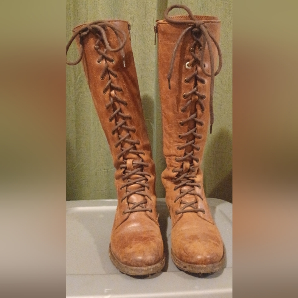 Frye Women's Brown Lace-Up Boots